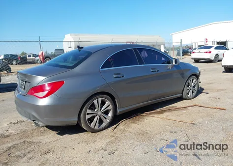 2014 Mercedes-Benz Cla 250 z USA, uszkodzony, nr VIN WDDSJ4EB7EN032368
